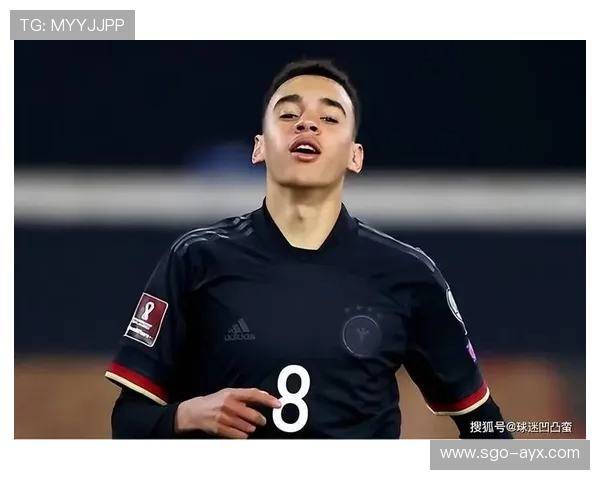 穆西亚拉在4-2-3-1体系中化身前场自由核心